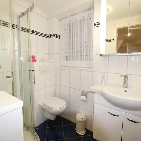 Trutz Blanker Hans - Duenenstr 19, App 7 Wenningstedt-Braderup